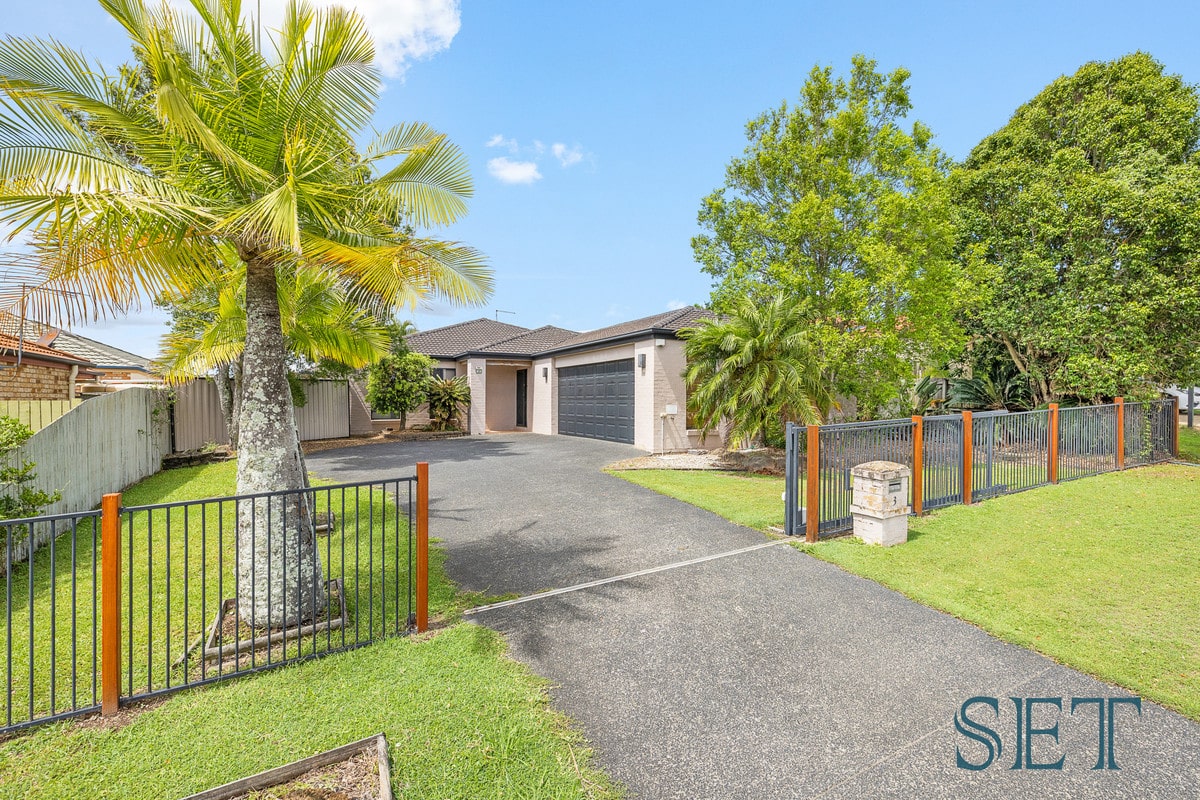 3 Saint Clair Court, Murrumba Downs QLD 4503