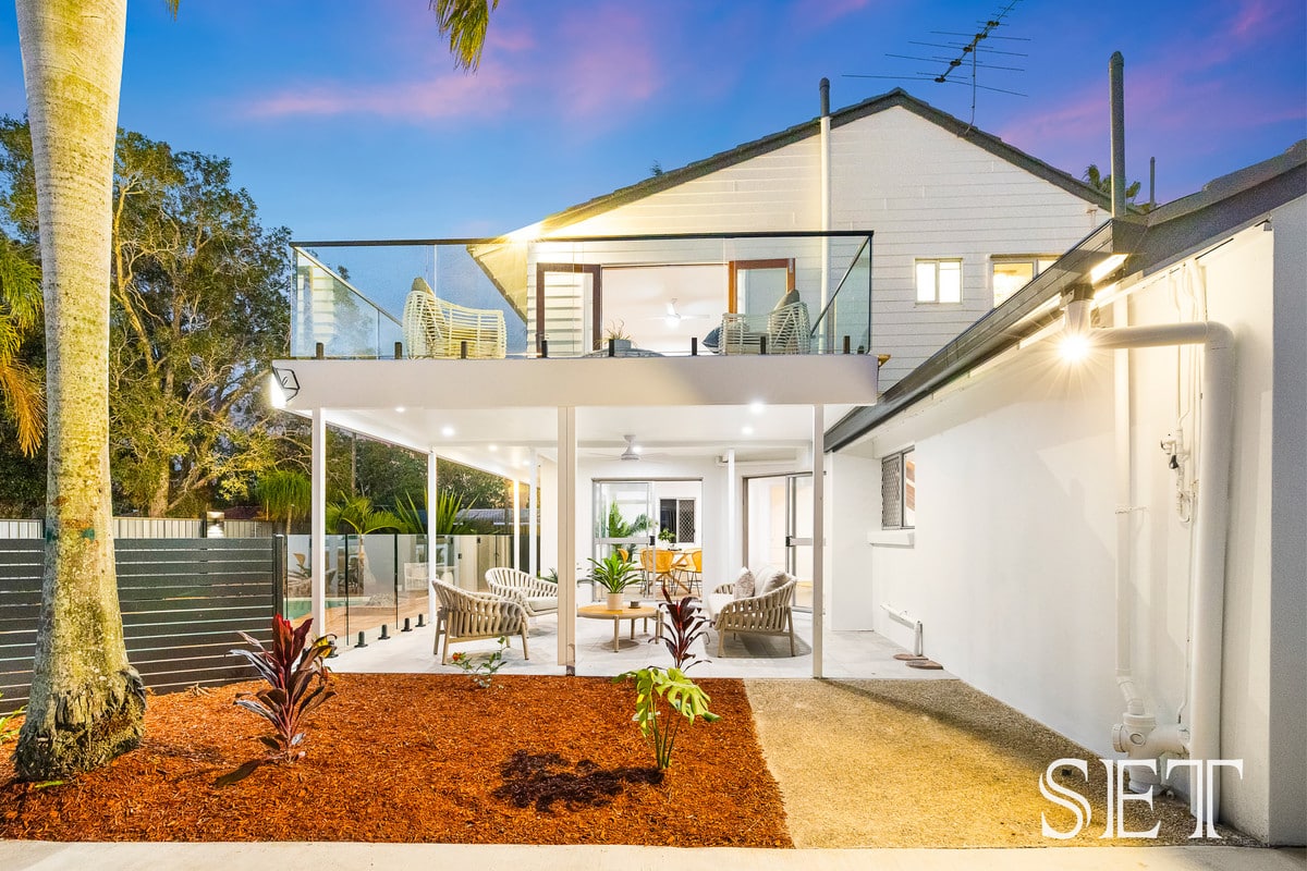 1 Courageous Court, Newport QLD 4020