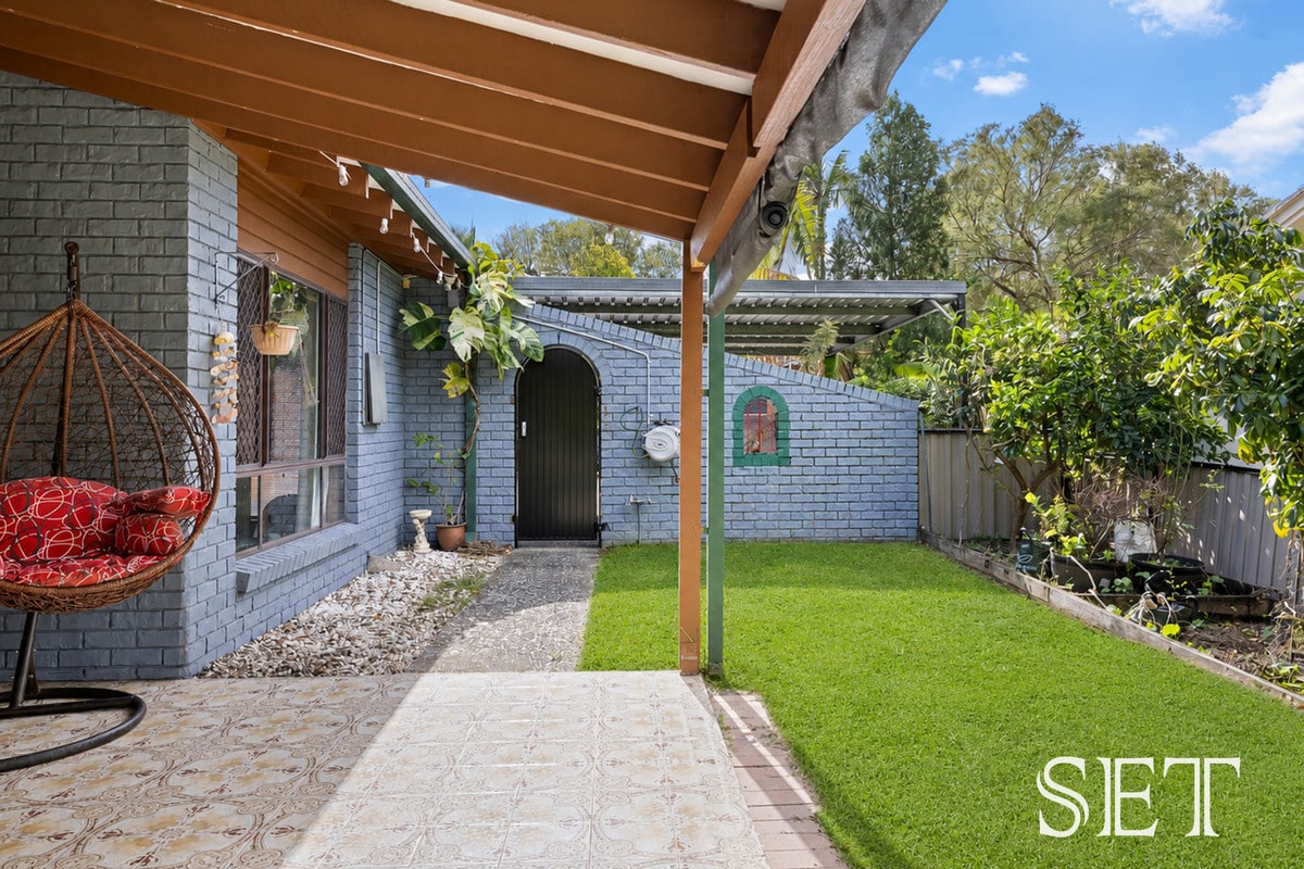 36 Emblem Street, Jamboree Heights QLD 4074
