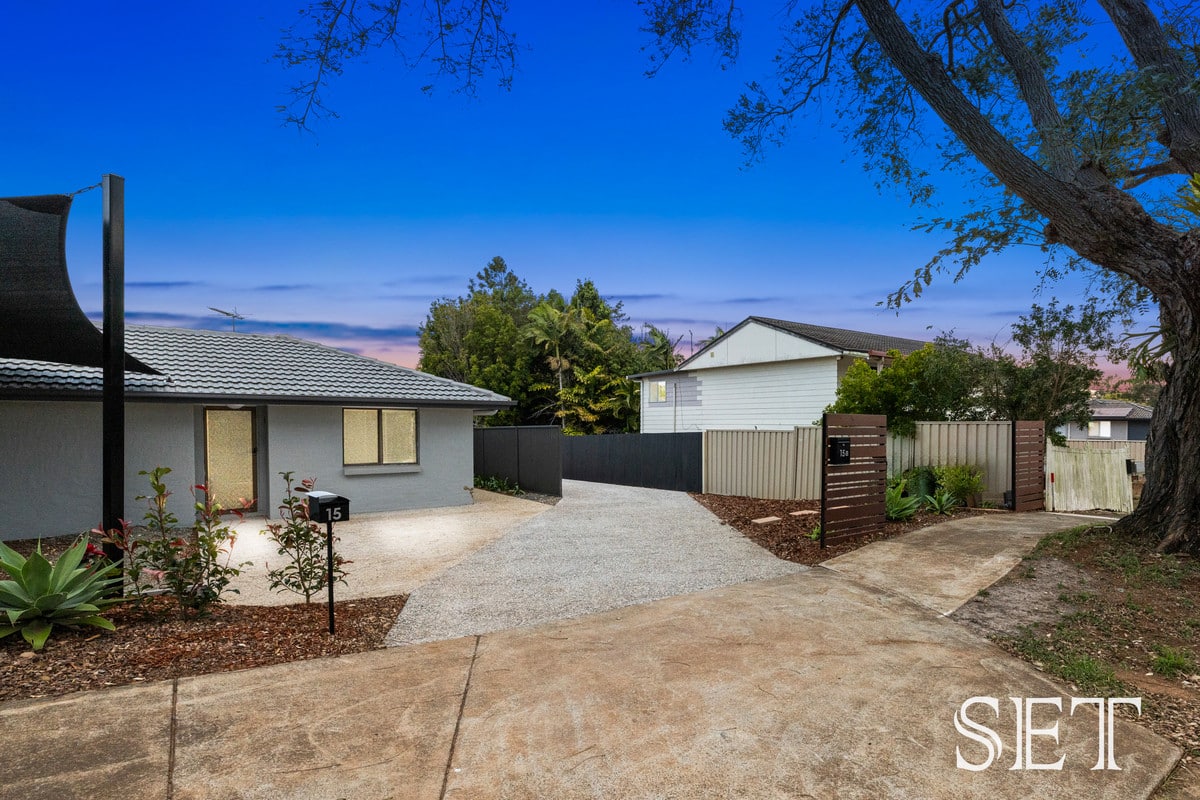 15 Charles Street, Birkdale QLD 4159